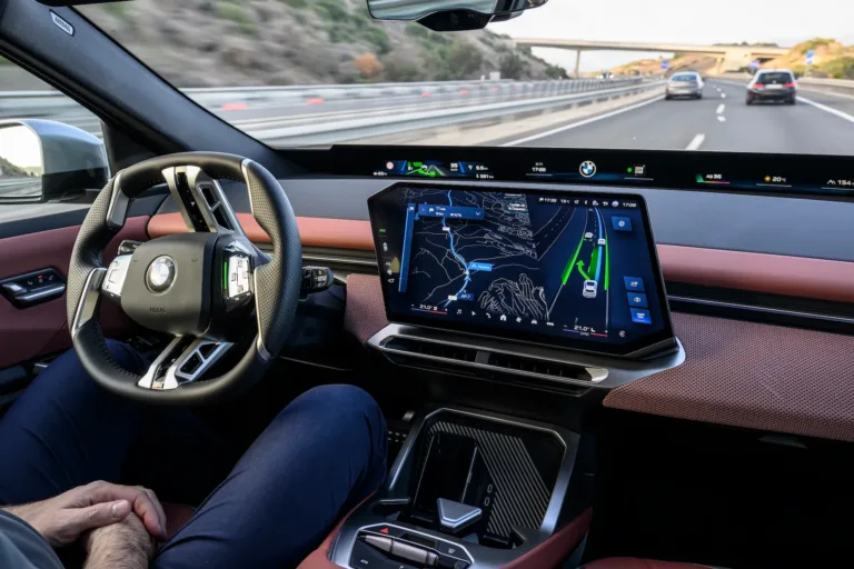 BMW ei jäta jonni: Istmesoojenduse fiasko oli alles algus, nüüd rendime M-vedrustust!