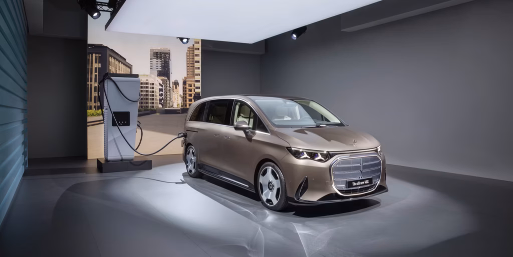 Mercedes-Benz VLE: 2026 aasta luksusbussi põhjalik ülevaade 22 Meredes Benz pressile jagatud fotod uuest VLE-st