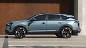 Pilt Dacia Striker külgvaatest