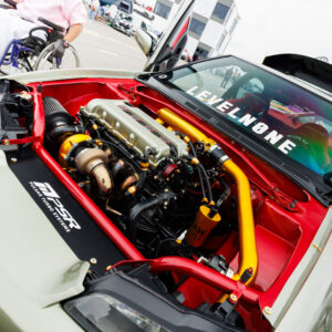Eritellimusena ehitatud turbomootor punaseks värvitud mootoriruumis Pärnu Porsche Ringil Augustfest 2026 festivalil