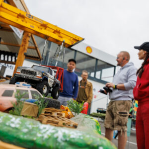 RC-mudelautode takistusrada ja huvilised Pärnu Porsche Ringil Augustfest 2026 festivalil