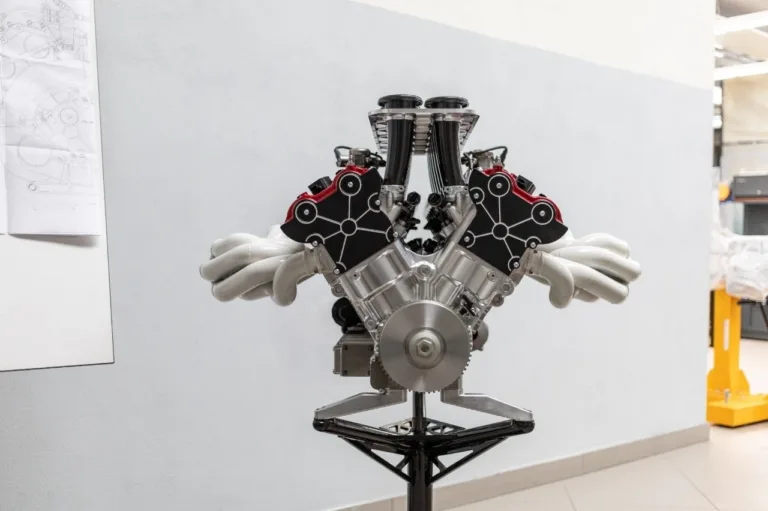 Italtecnica Orion V12 vabalthingav mootor 850 hj katsestendil