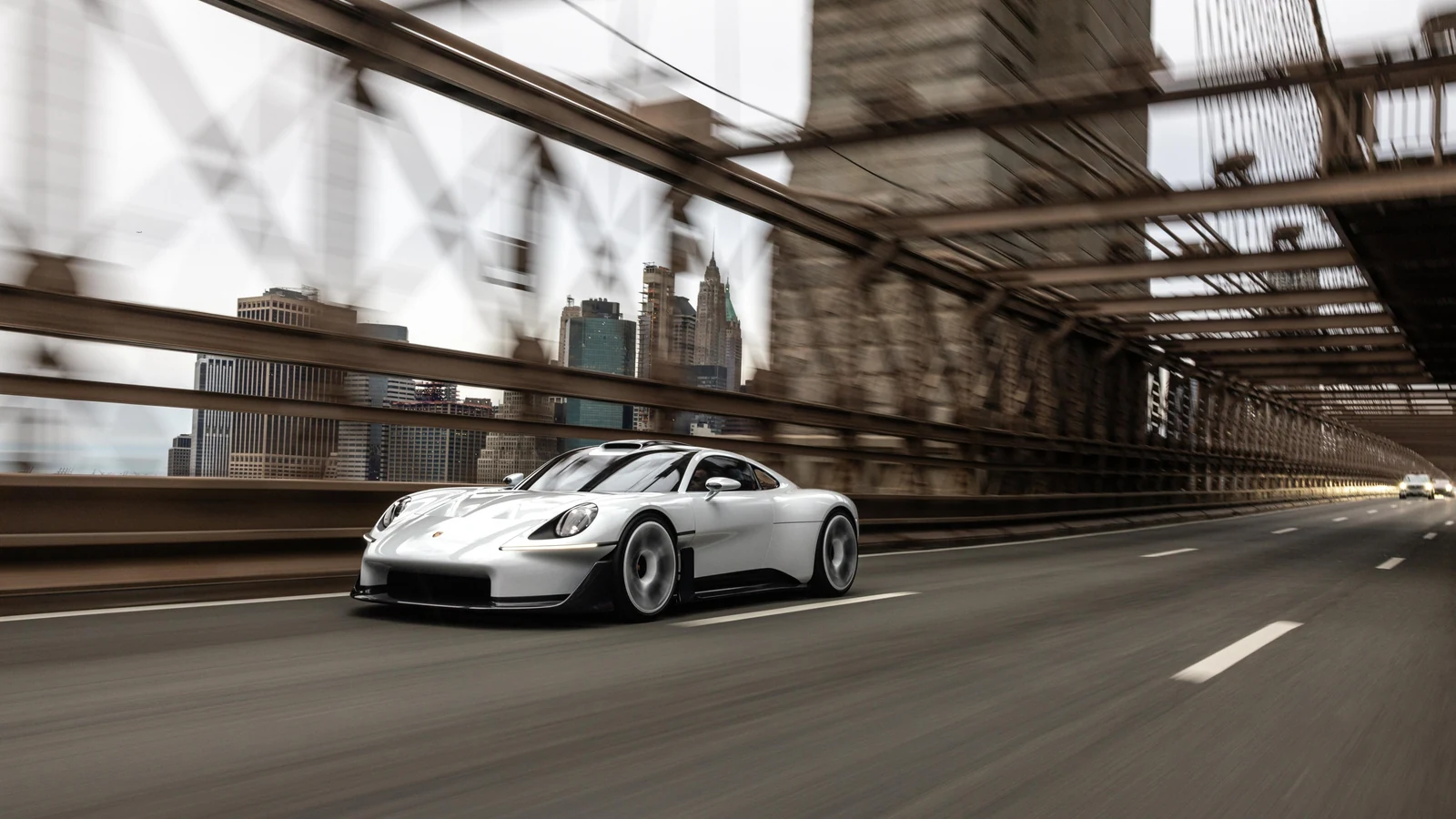 Porsche Mission S: 911 kohale pürgija põhjalik ülevaade 5 Porsche Mission S tagaosa proportsioonid Brooklyn Bridge sillal