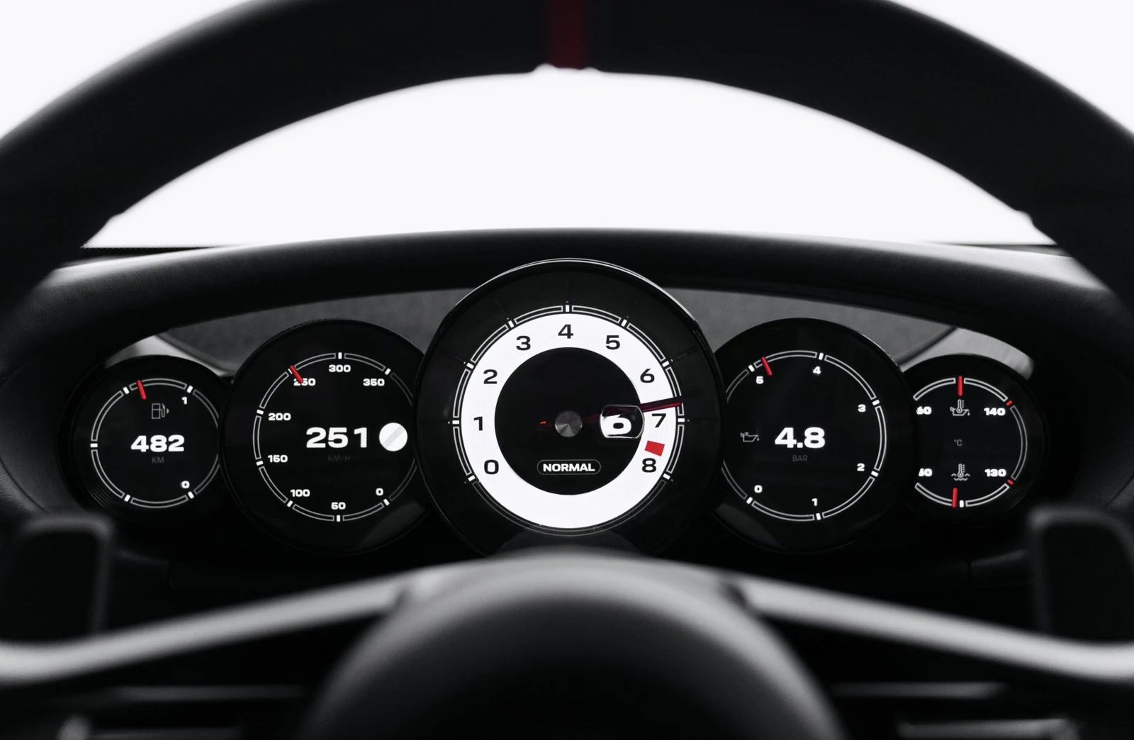 Porsche Mission S: 911 kohale pürgija põhjalik ülevaade 21 Porsche Mission S salongi füüsilised tõmmatavad ja vajutatavad juhtnupud