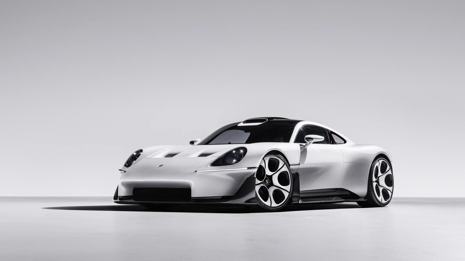 Porsche Mission S: 911 kohale pürgija põhjalik ülevaade 16 Porsche Mission S puhas stuudiofoto esiosa aerodünaamikast