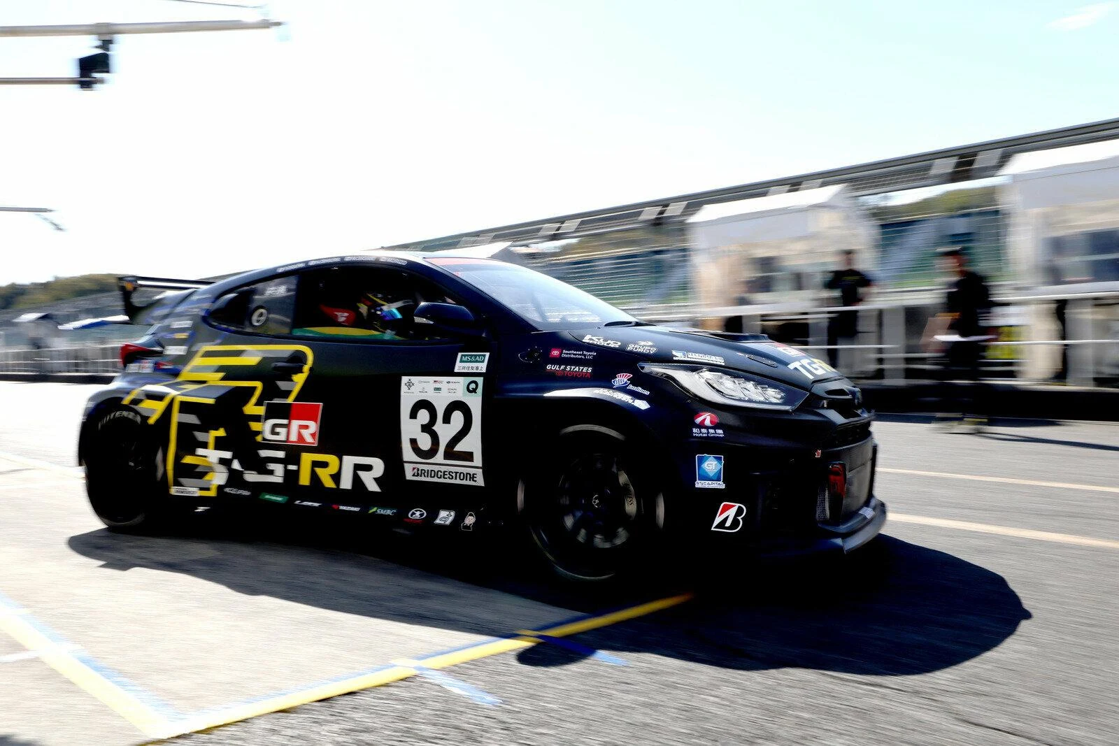 Toyota bensiinimootorid: uue turbomootori katsetused Fuji ringrajal